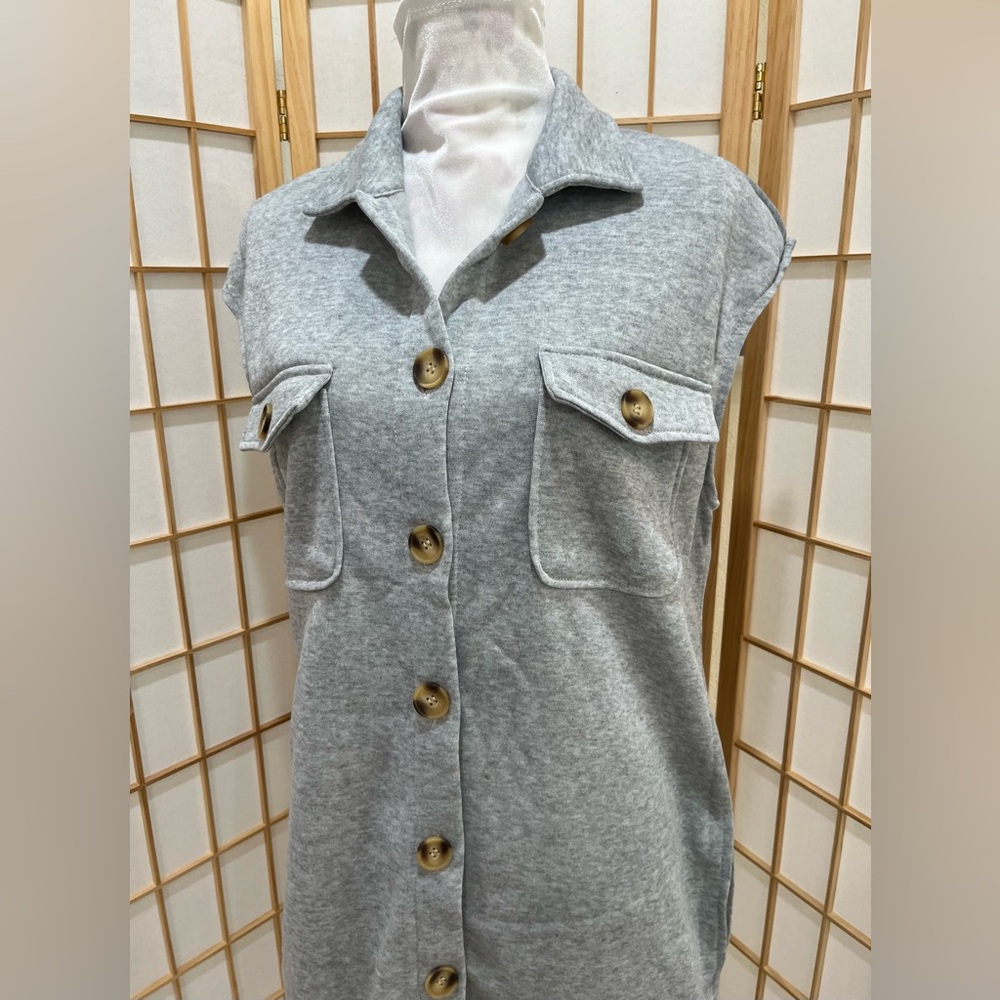 Shein flap pocket Vest Coat without belt 🐚 - Picture 6 of 12